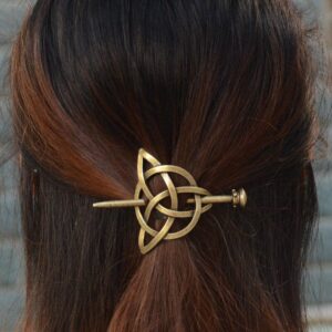 Triquetra<br> Wikinger Fibel