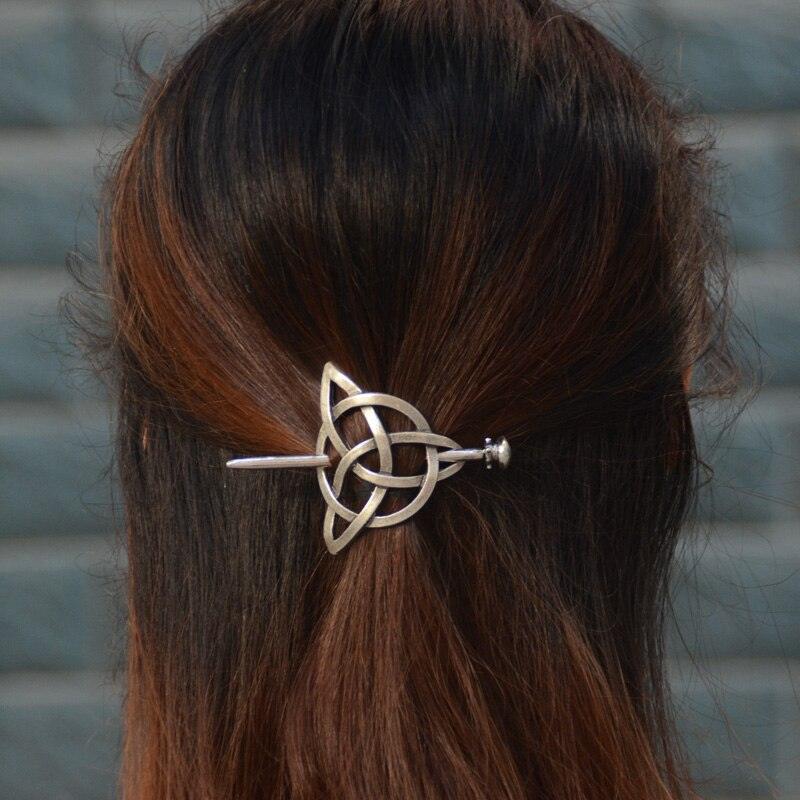 Triquetra<br> Wikinger Fibel
