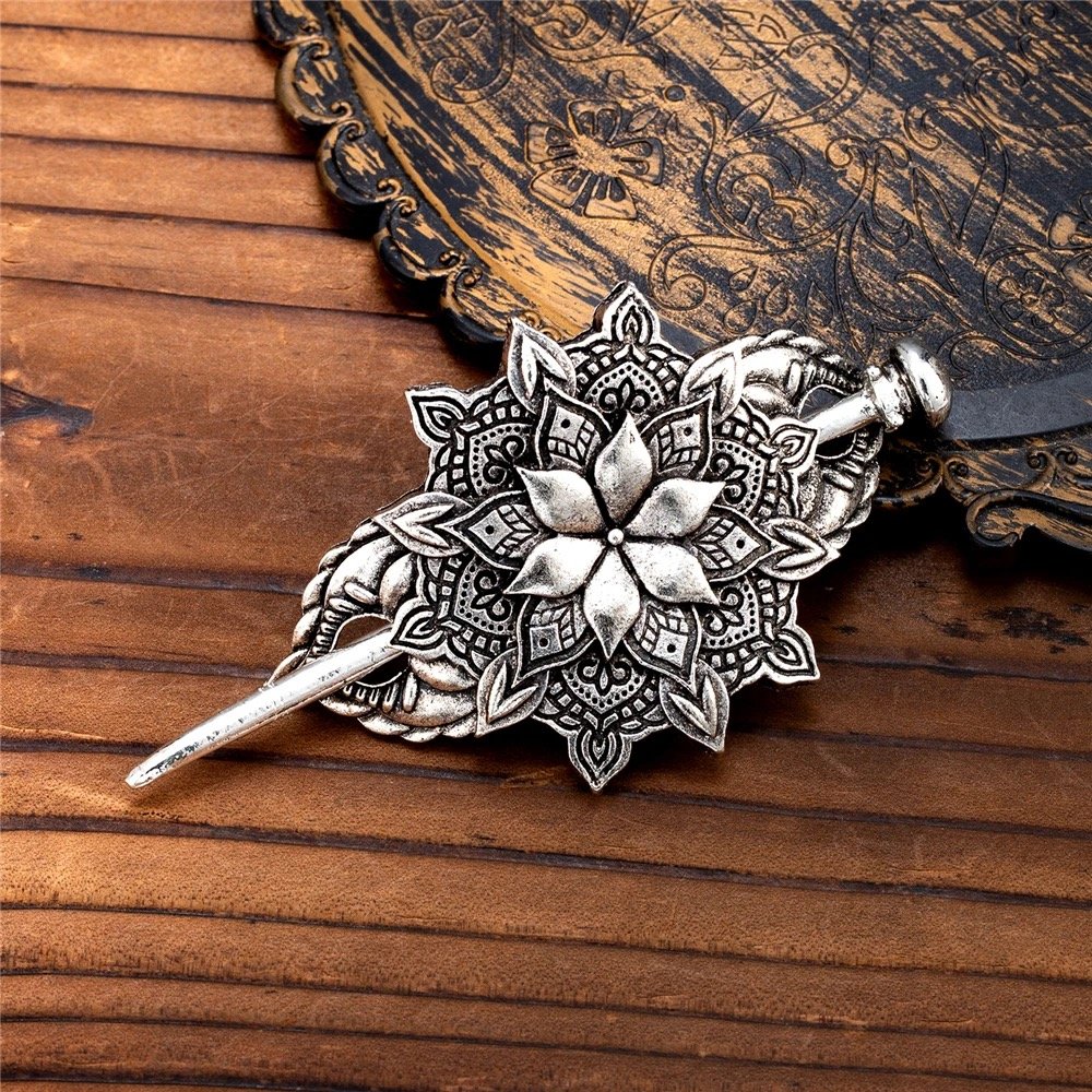 Lagertha<br> Wikinger Fibel